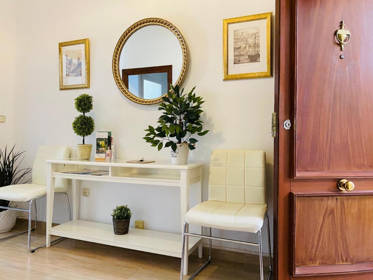 Solymar Beach Premium Malaga Bagian luar foto