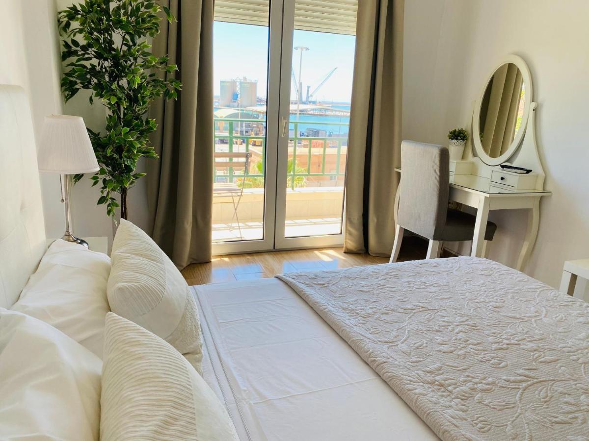 Solymar Beach Premium Malaga Bagian luar foto