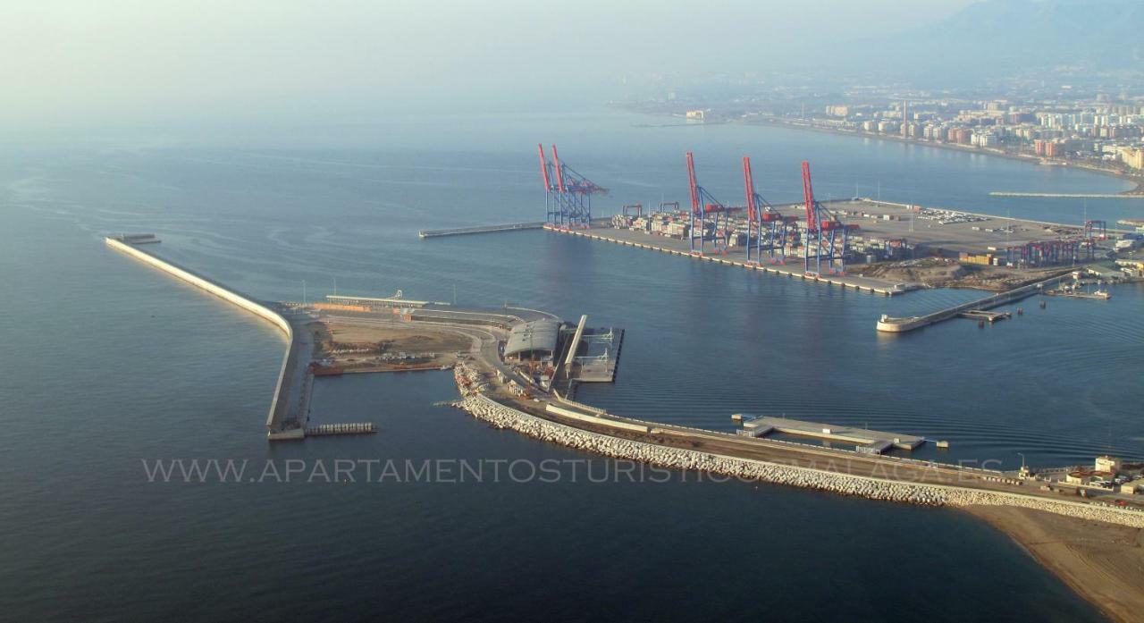 Solymar Beach Premium Malaga Bagian luar foto