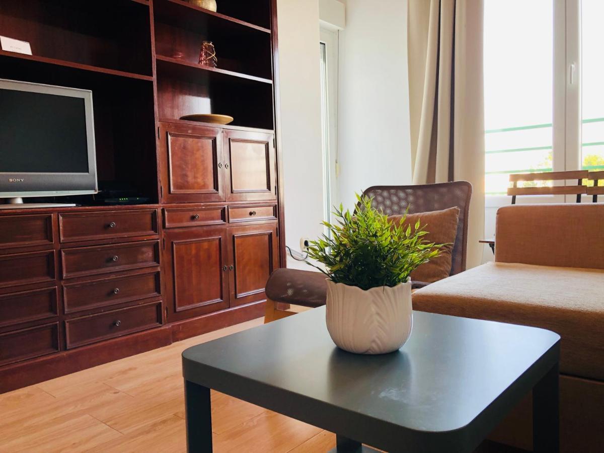 Solymar Beach Premium Malaga Bagian luar foto